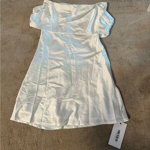 women’s satin white dress size 0